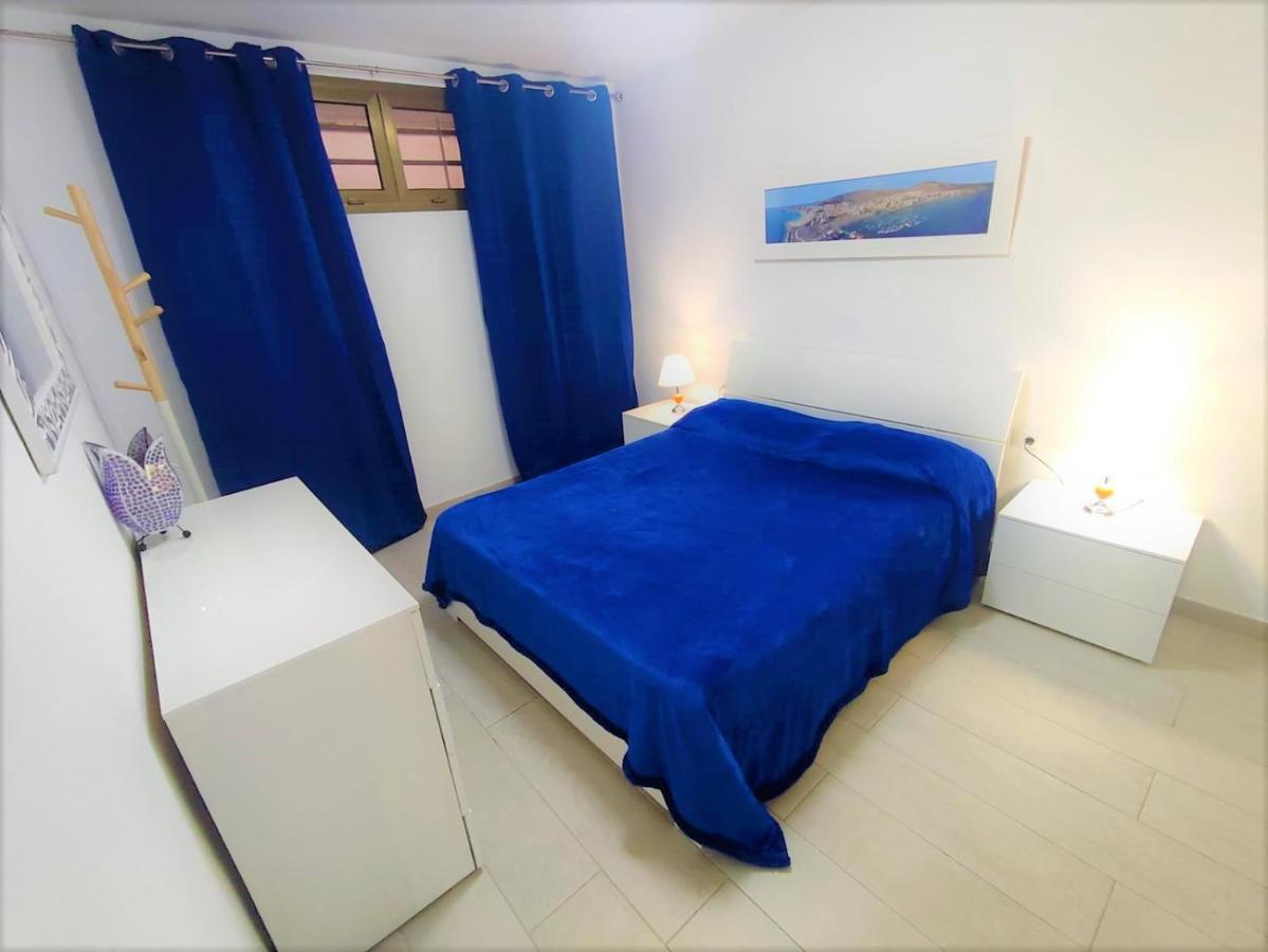 Valdes Center Los Cristianos Apartment Лос Кристианос Екстериор снимка